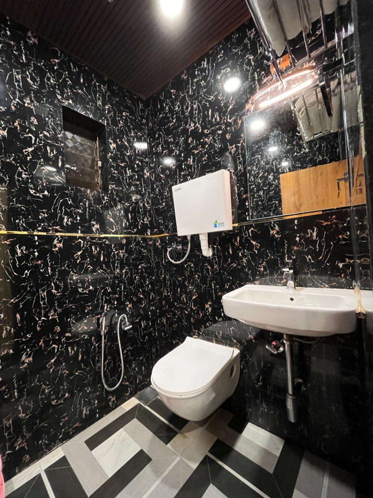 Hotel National - Grant Road 뭄바이 외부 사진