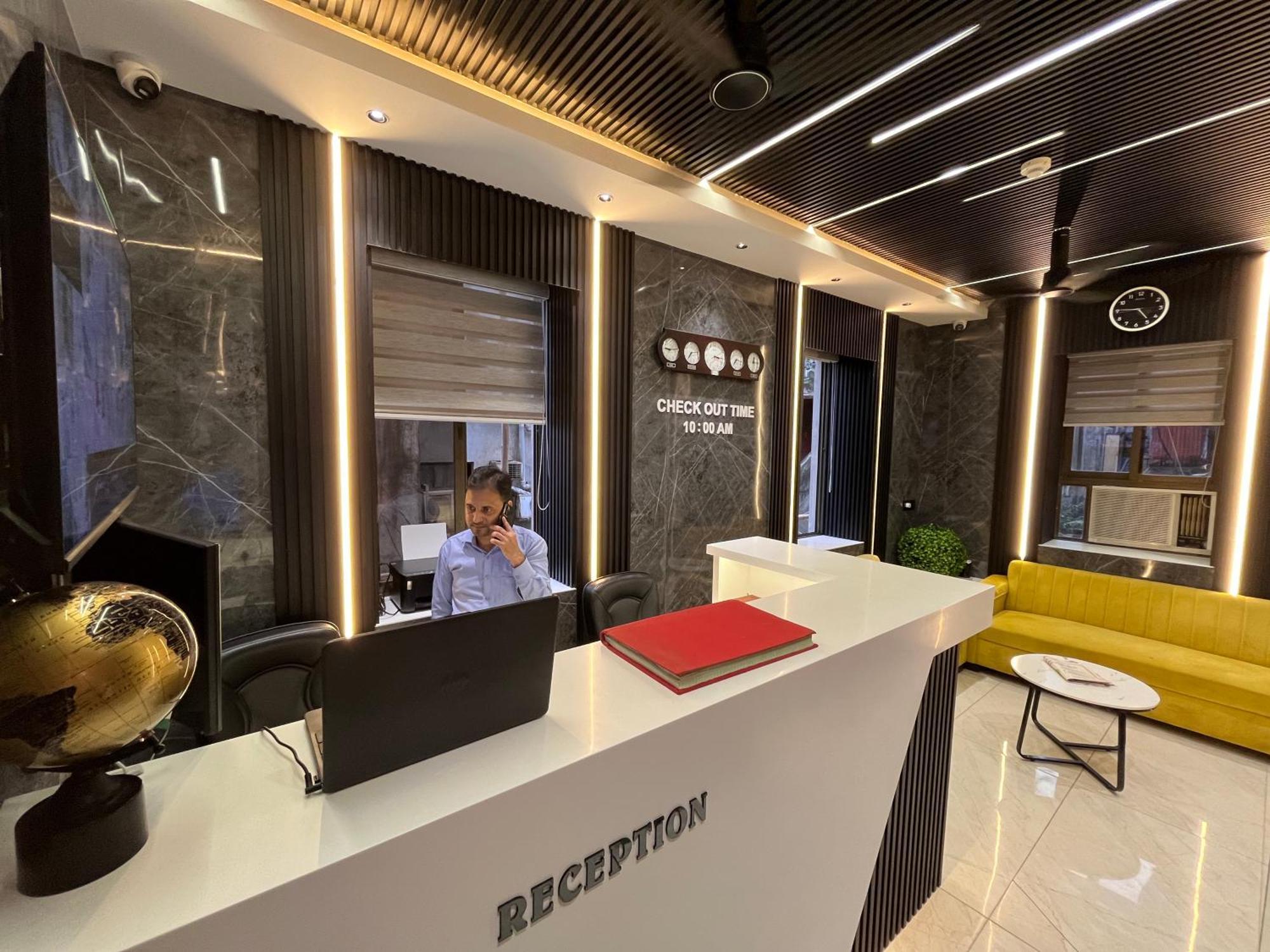 Hotel National - Grant Road 뭄바이 외부 사진
