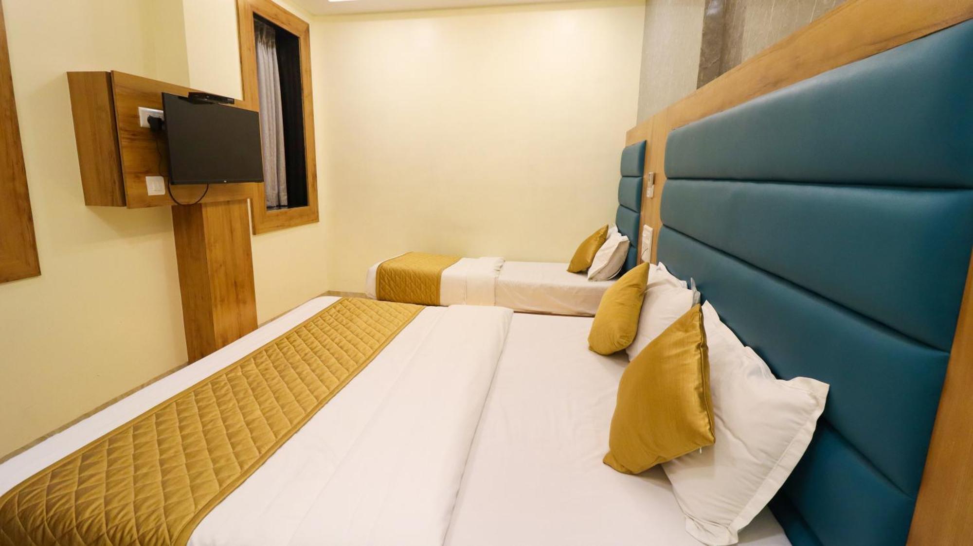 Hotel National - Grant Road 뭄바이 외부 사진