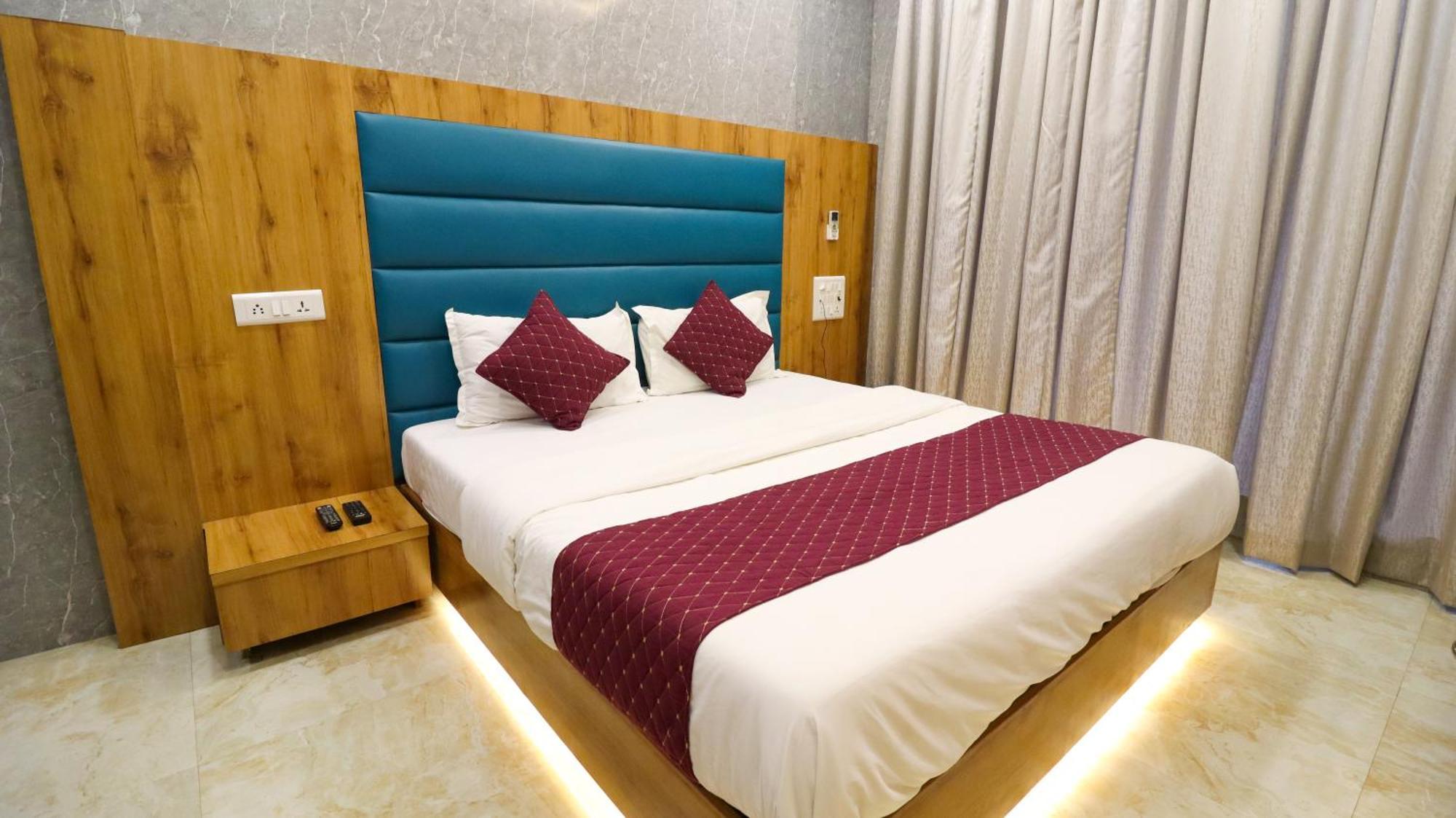 Hotel National - Grant Road 뭄바이 외부 사진