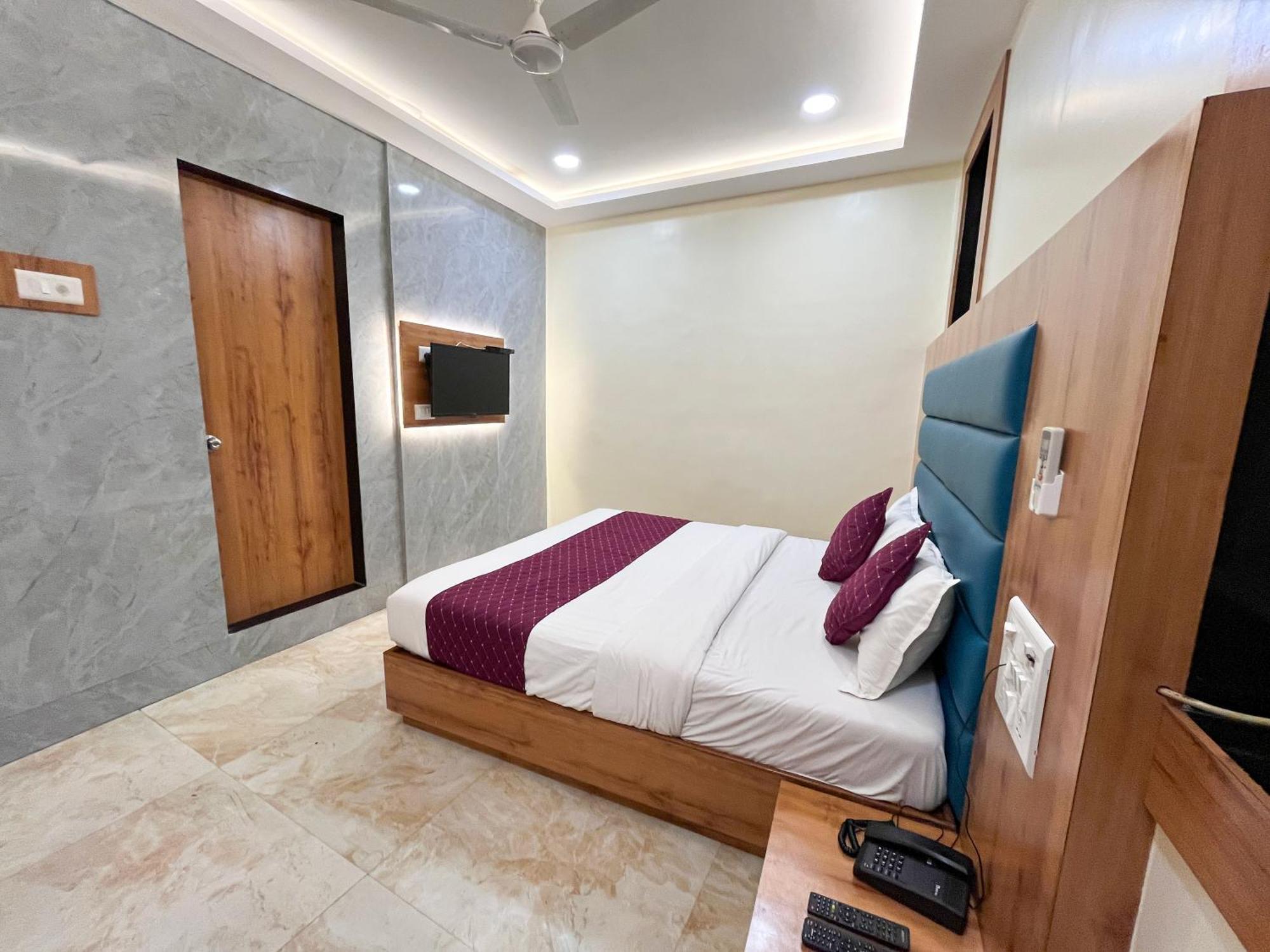 Hotel National - Grant Road 뭄바이 외부 사진