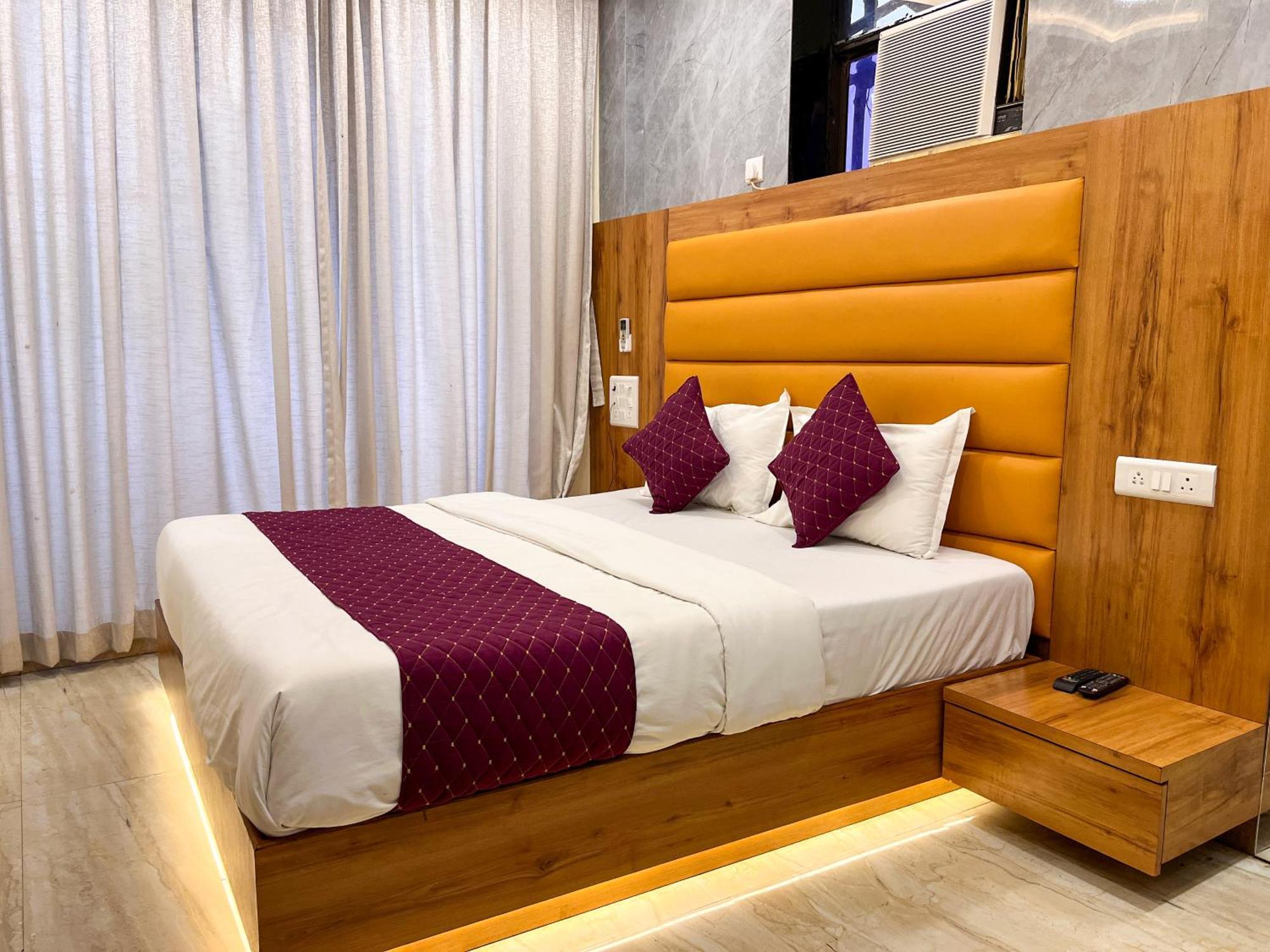 Hotel National - Grant Road 뭄바이 외부 사진